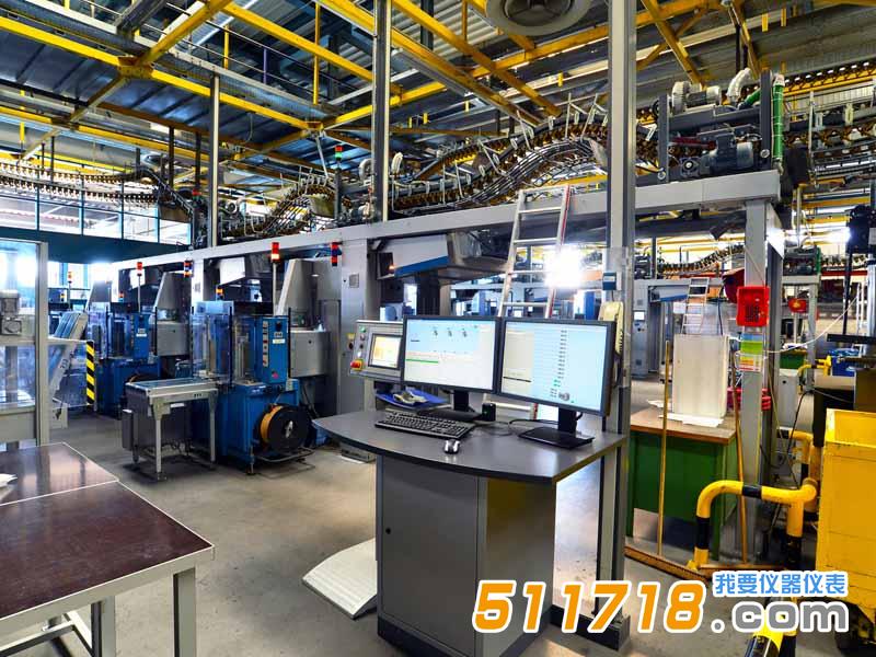 海康微影 H13手持工業(yè)測溫儀.jpg 海康微影 H13手持工業(yè)測溫儀.jpg